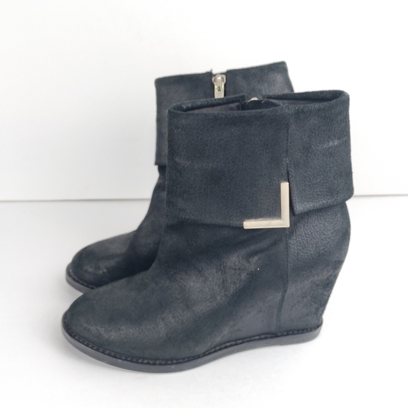 Johnston & Murphy Hidden Wedge Black Leather Brynn Ankle Boot Bootie, Women's 7 - Picture 1 of 8
